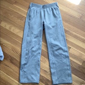 grey nike drawstring sweatpants🤍